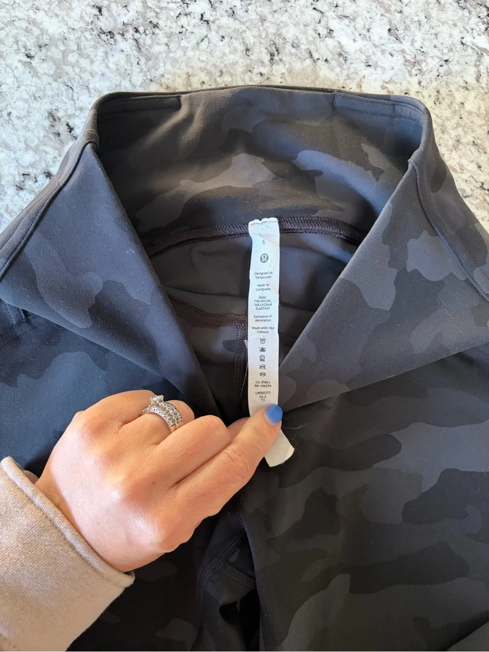 lululemon athletica‎ Instill HR Camo Leggings - Deep Coal